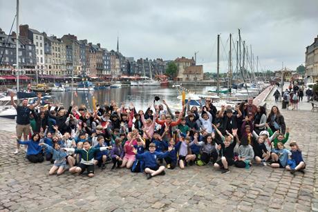 Oldfield Brow Primary school in Honfleur with French Horizons