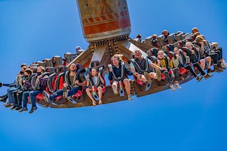 Cyclonator ride at Paultons Park