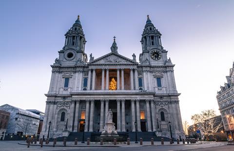 St Paul’s Cathedral London at dusk