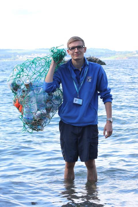 Beach Cleaning at Living Coast in Torquay 