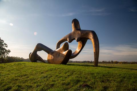 Large Reclining Figure at Henry Moore Studios & Gardens