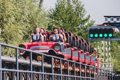Pupils riding Stealth at Thorpe Park