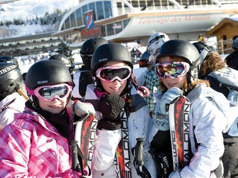 A group of students on a ski trip