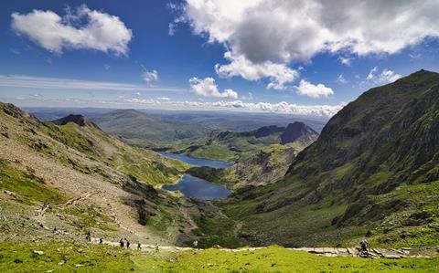 A scenic view of Mount Snowdon