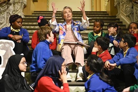 Young V&A: Emma Thompson reads to pupils from Globe Primary School which was involved in creating the museum