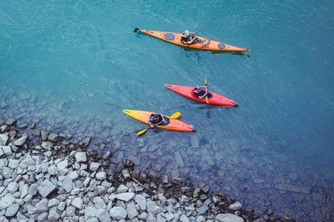 Kids canoeing